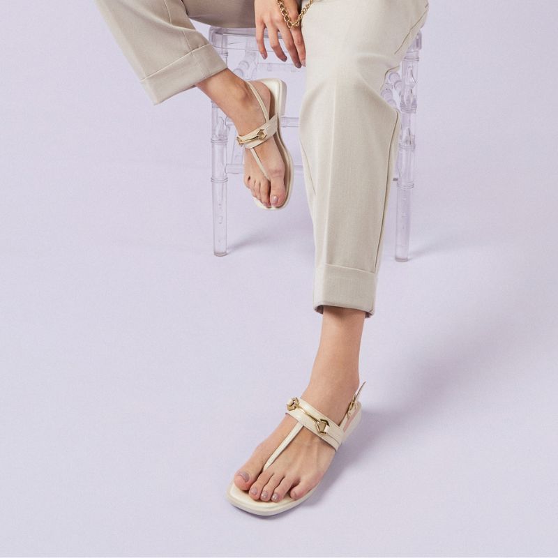 Sandália de Couro La Fenice Off White 105451