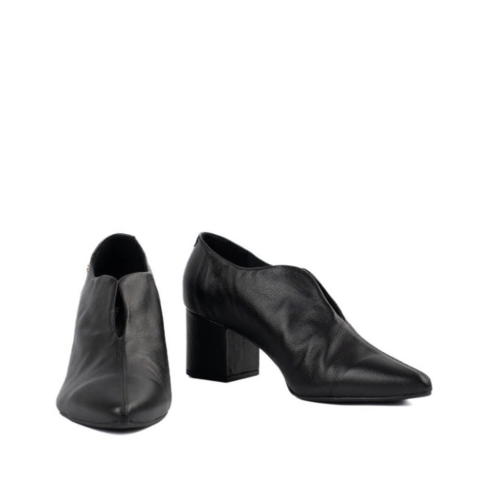 Bota Curta de Couro La Fenice Preto 105752