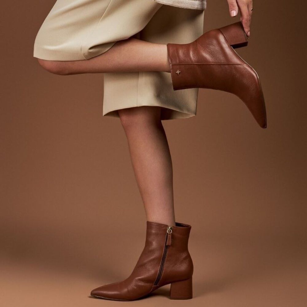 Bota Curta de Couro La Fenice Wood 105719