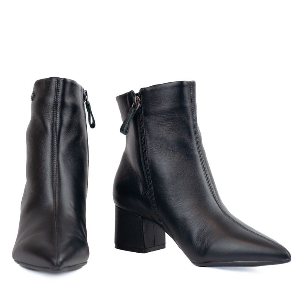 Bota Curta de Couro La Fenice Preto 105719