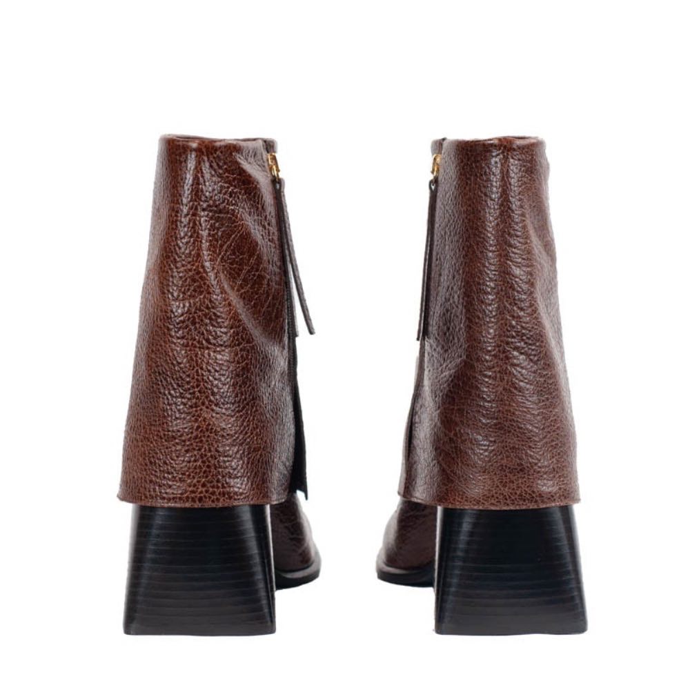 Bota Média de Couro La Fenice Brown 105732