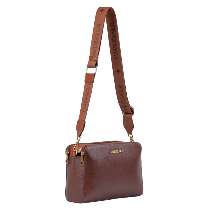 Bolsa Tiracolo Média Couro Soft Alça Grifada La Fenice Café 102369
